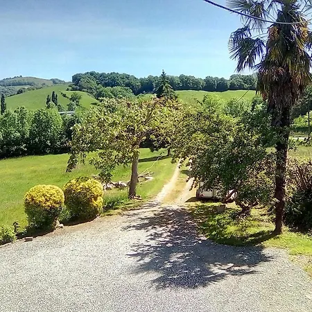 Chez Naty D'hôtes Au Pays-basque Couette-café *